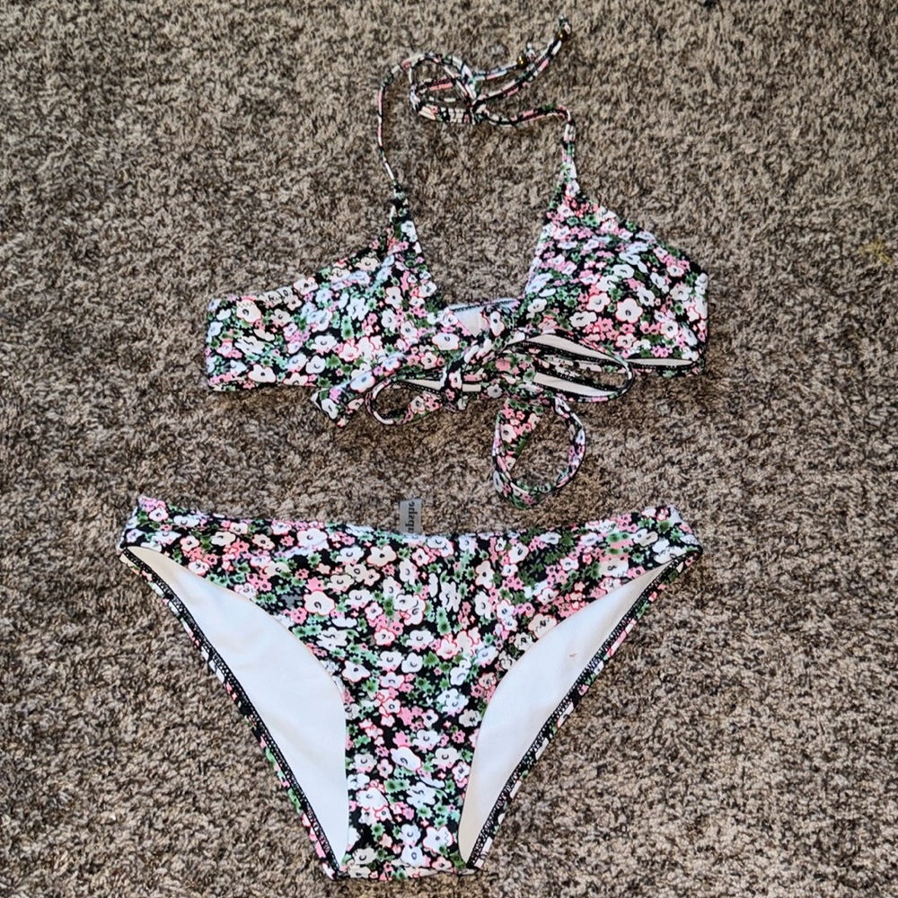 Cupshe Bikini Set